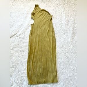 Textured one shoulder dress